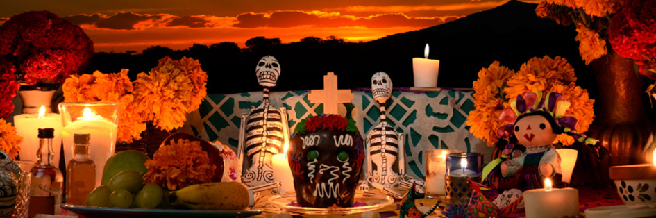 Figura 5. Día de muertos en México, altar en el exterior. Image