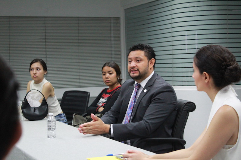 Estudiantes de la Facultad de Ciencias Políticas y Sociales de la UNAM visitan el ILCE