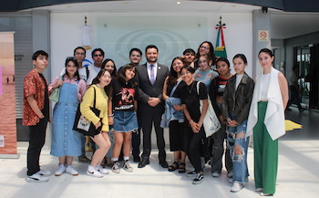 Estudiantes de la Facultad de Ciencias Políticas y Sociales de la UNAM visitan el ILCE